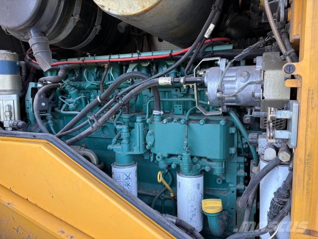 Volvo L 110 F Kolesové nakladače