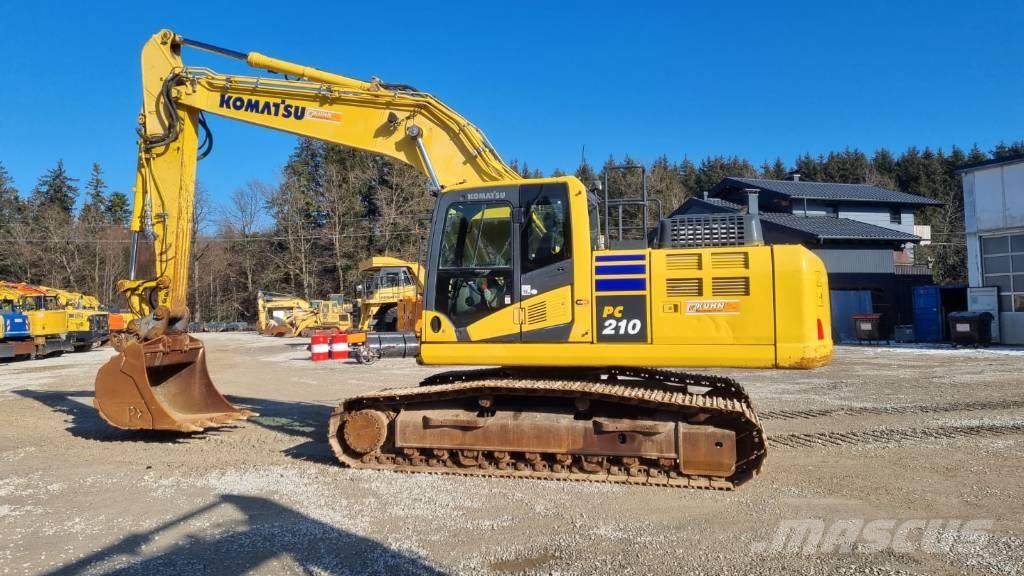 Komatsu PC 210 LC-11 Pásové rýpadlá