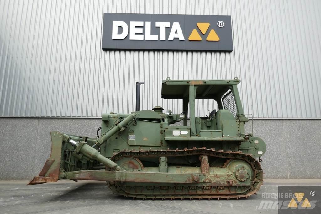 CAT D7F Ex-army Pásové dozéry