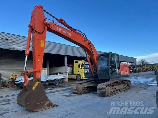 Hitachi ZX 210 LC-3 Pásové rýpadlá