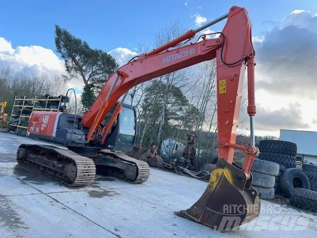 Hitachi ZX 210 LC-3 Pásové rýpadlá