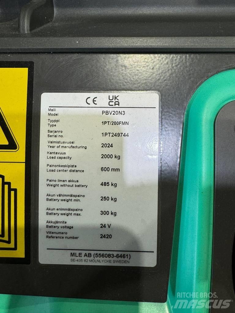 Mitsubishi PBV20N2 Nízkozdvižný vozík s plošinou