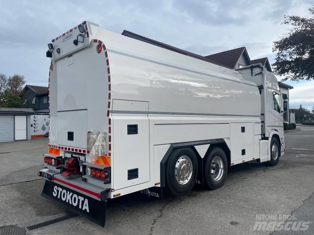 STOKOTA tankbil Cisternové nákladné vozidlá
