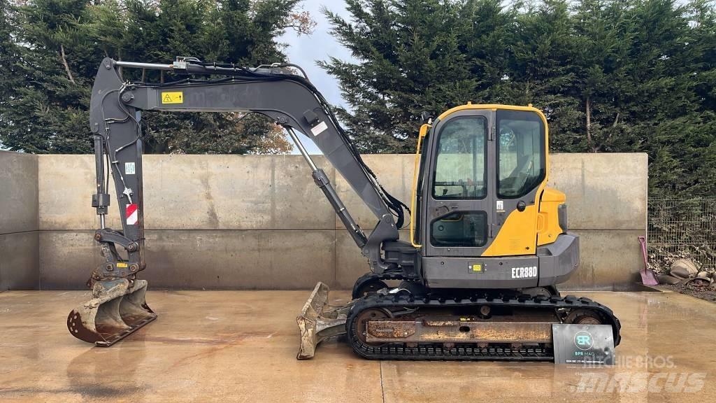 Volvo ECR 88 D Midi rýpadlá 7 t - 12 t