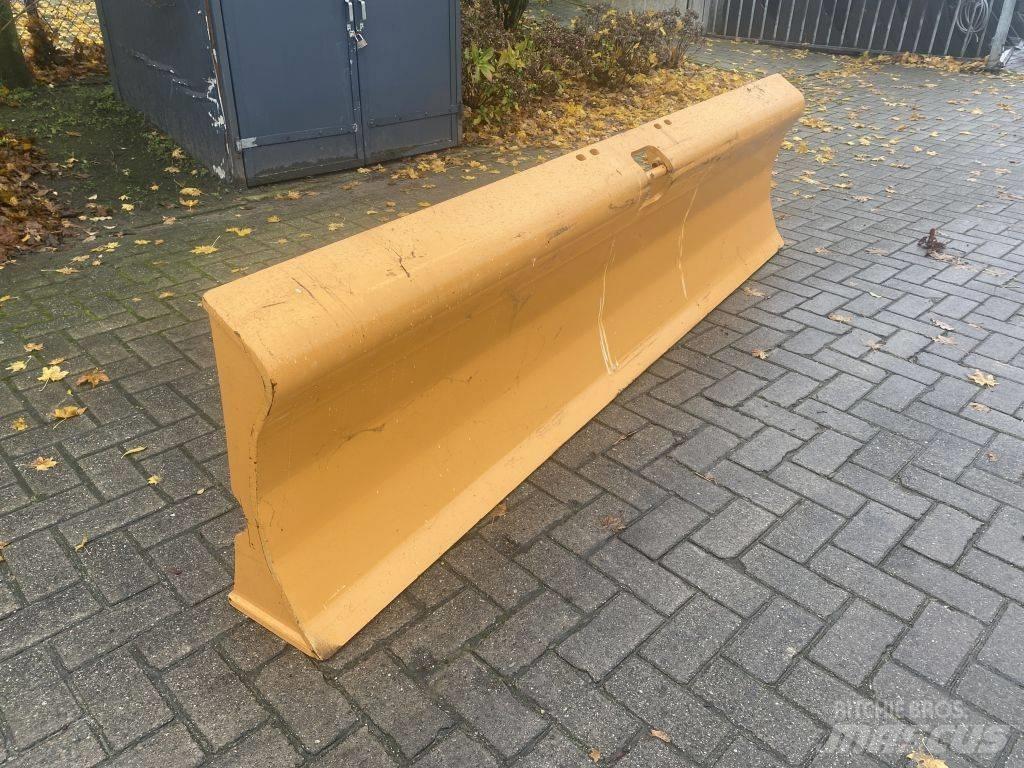 CASE DOZER BLADE Radlice