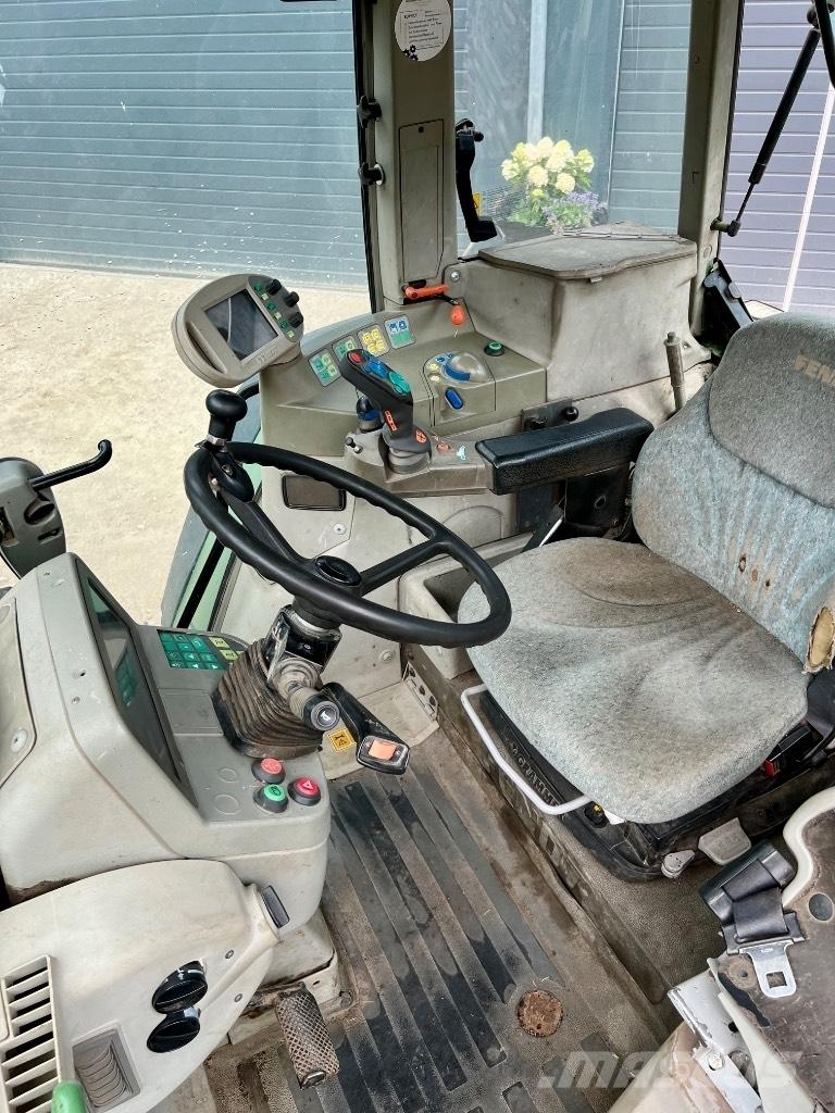 Fendt 712 Vario Traktory
