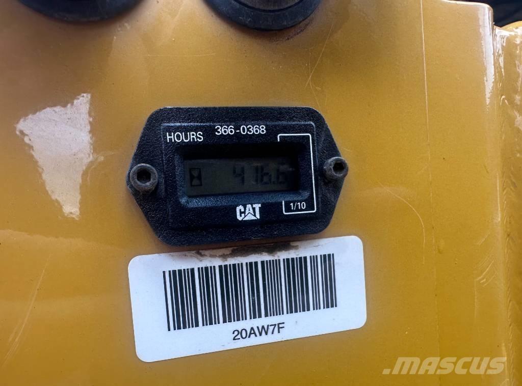 CAT CB 1.7 Tandemové valce