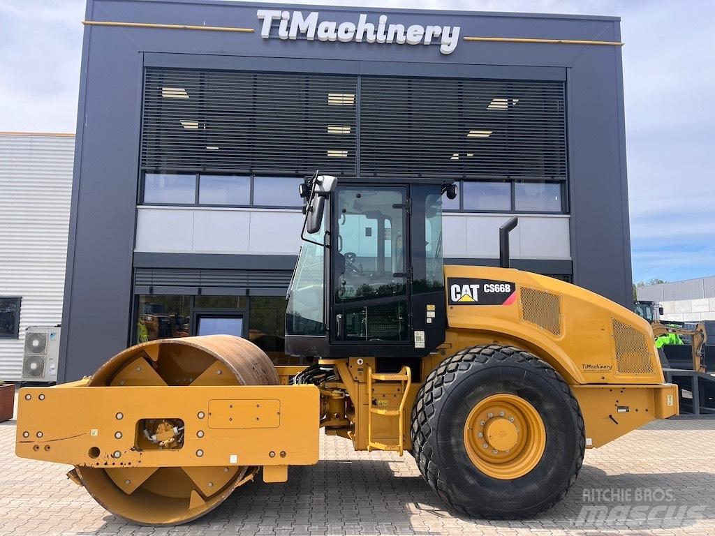 CAT CS 66 B Ťahačové valce