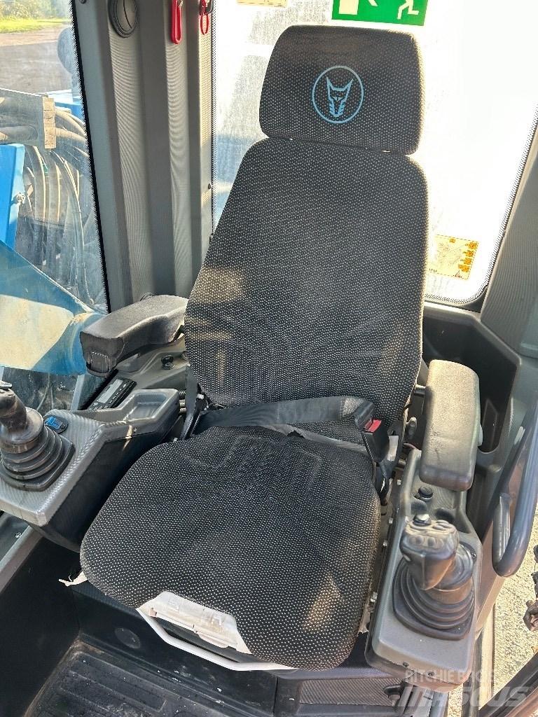 Fuchs MHL 320 T4F Stroje pre manipuláciu s odpadom