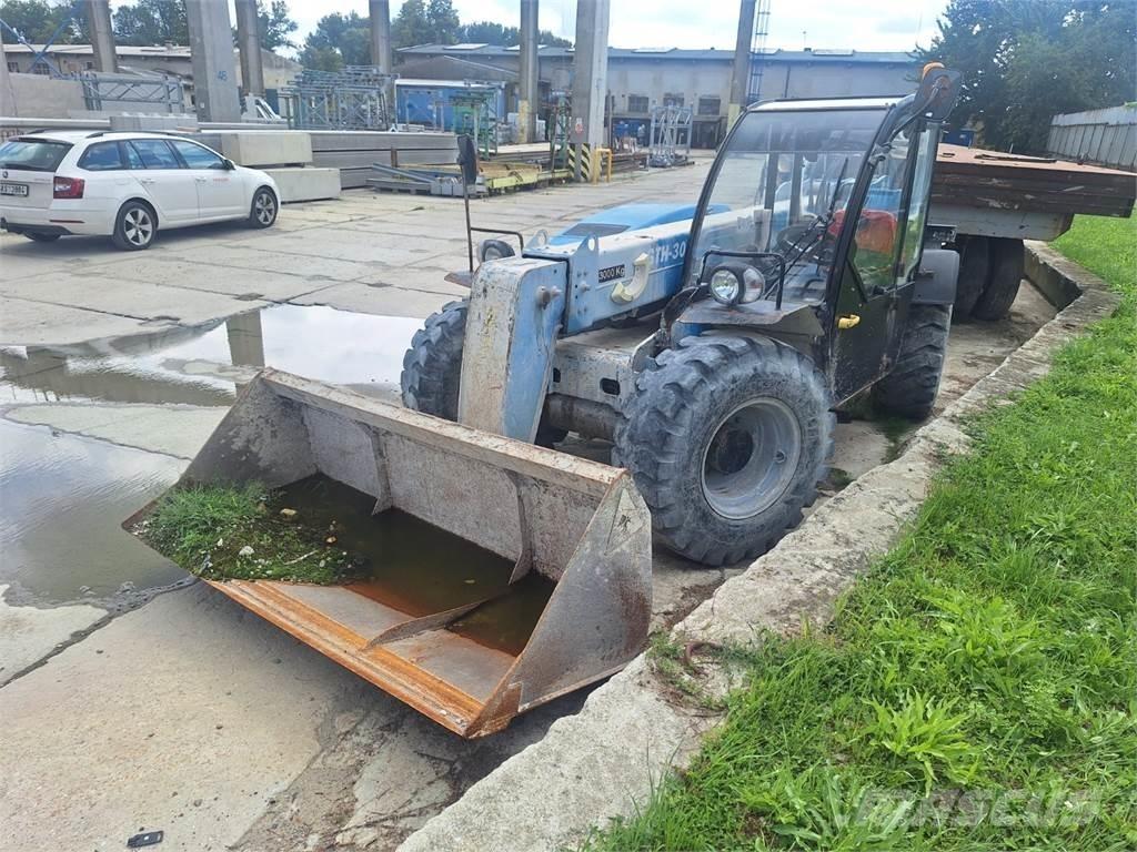 Genie GTH 3007 4X4 Stavebníctvo - ostatné