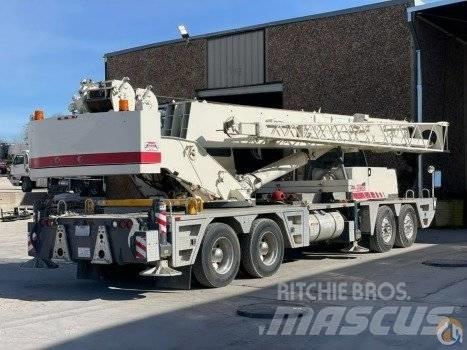 Terex T 560-1 Pásové žeriavy