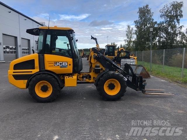 JCB 407 Kolesové nakladače