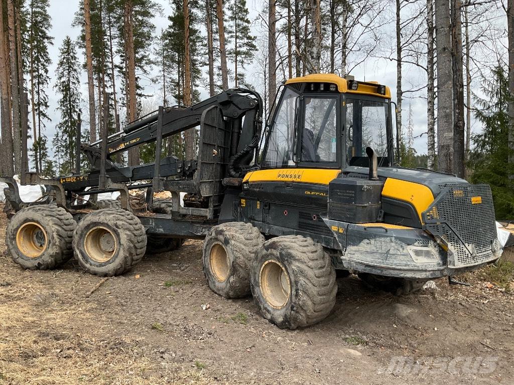 Ponsse BUFFALO 8W Lesné traktory