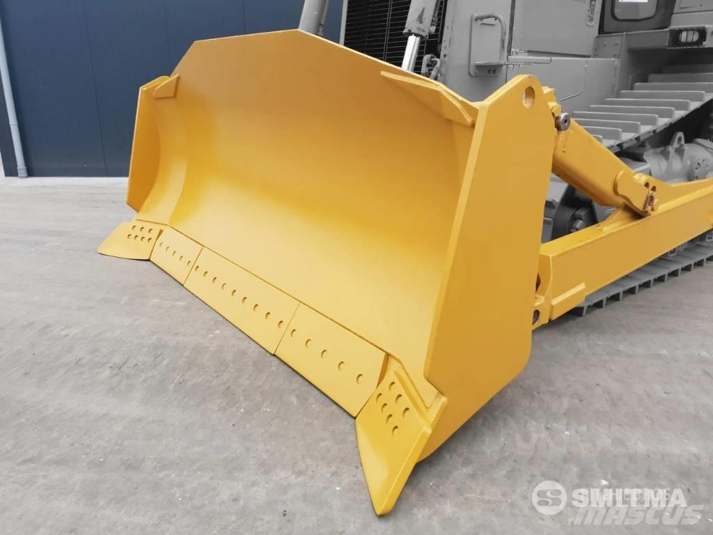CAT D8T Radlice