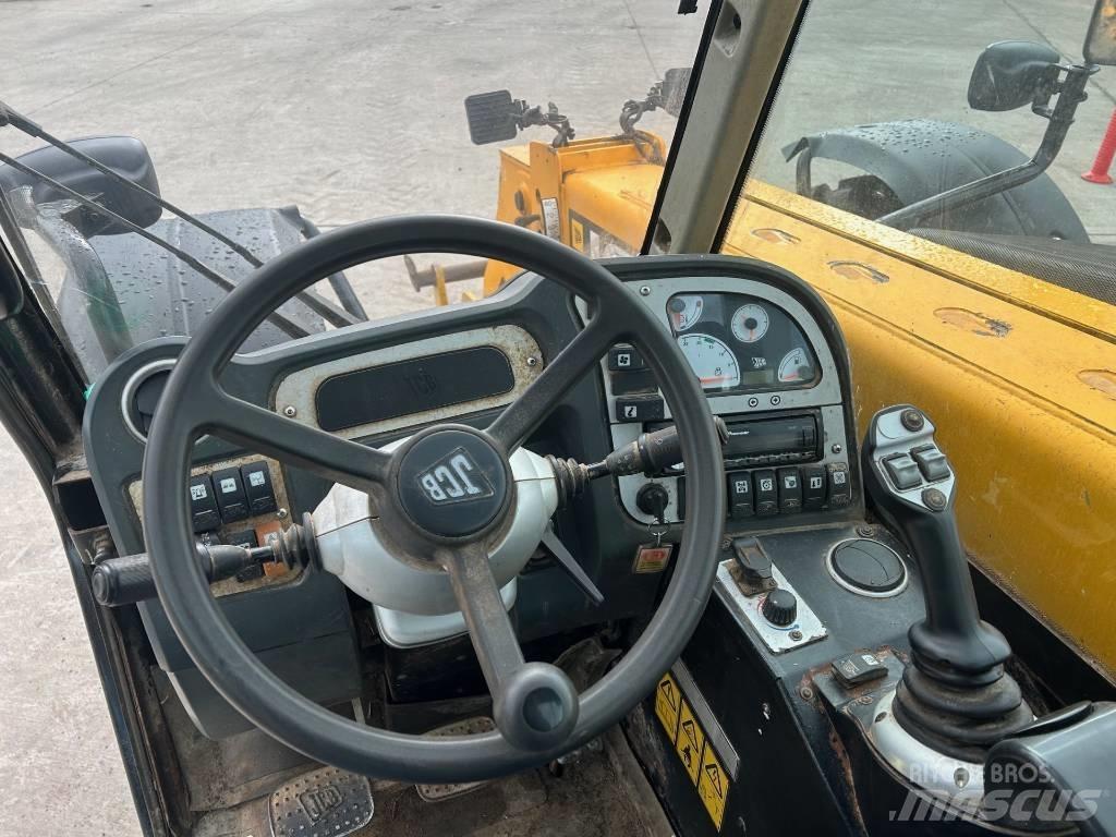 JCB 526-56 Agri Teleskopické nakladače pre poľnohospodárstvo