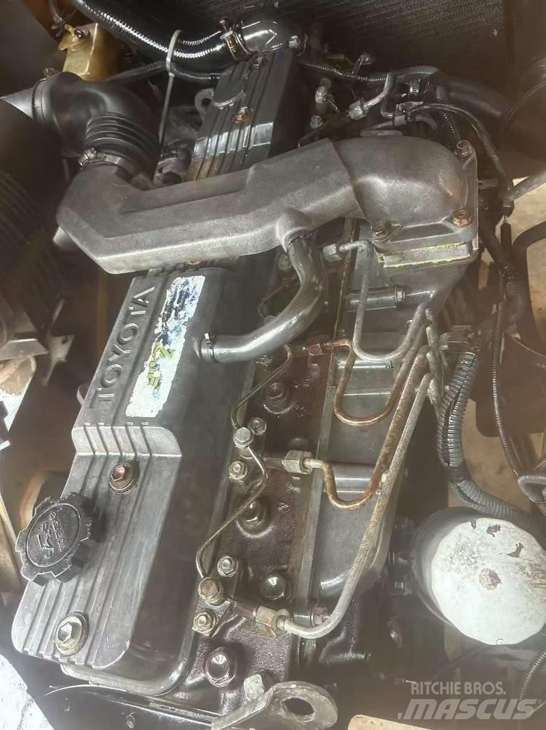 Toyota 5 ton Dieselové vozíky