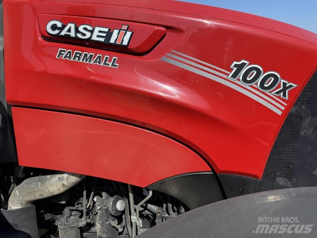 CASE Farmall 100X Traktory