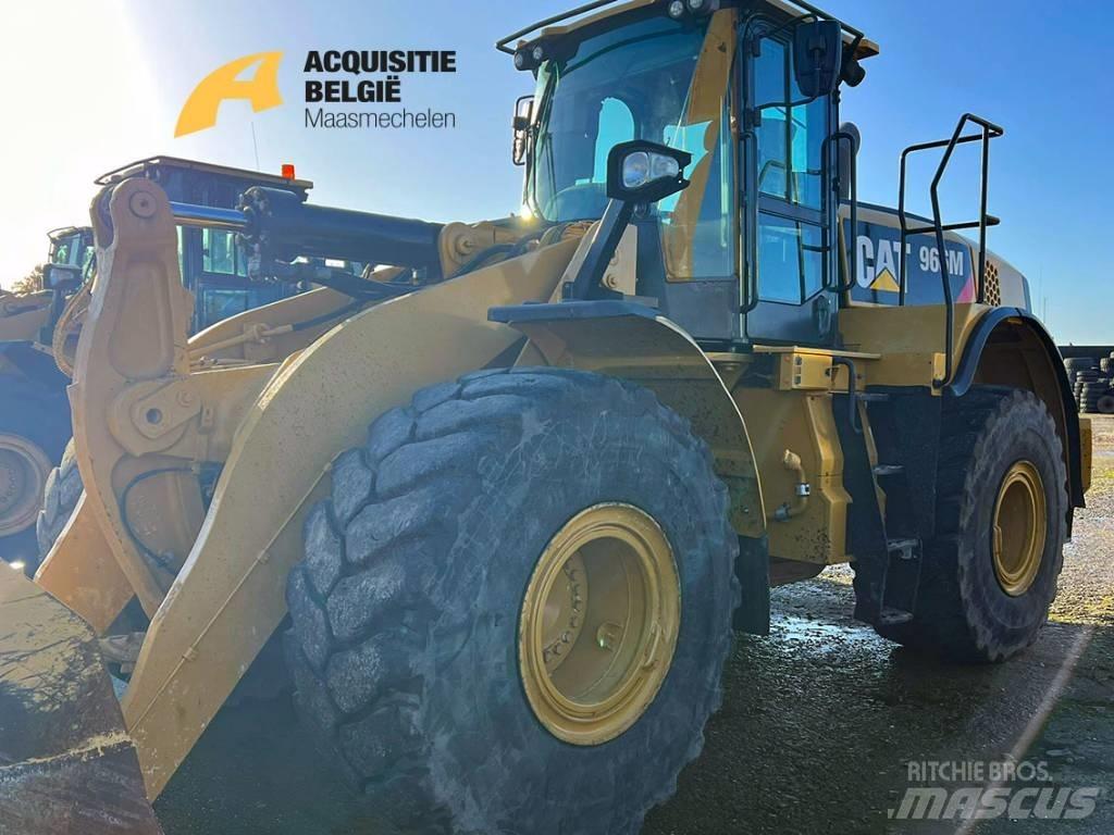 CAT 966 M Kolesové nakladače