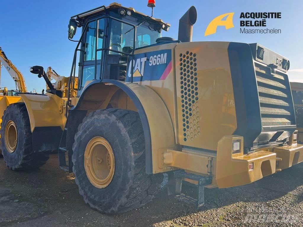 CAT 966 M Kolesové nakladače
