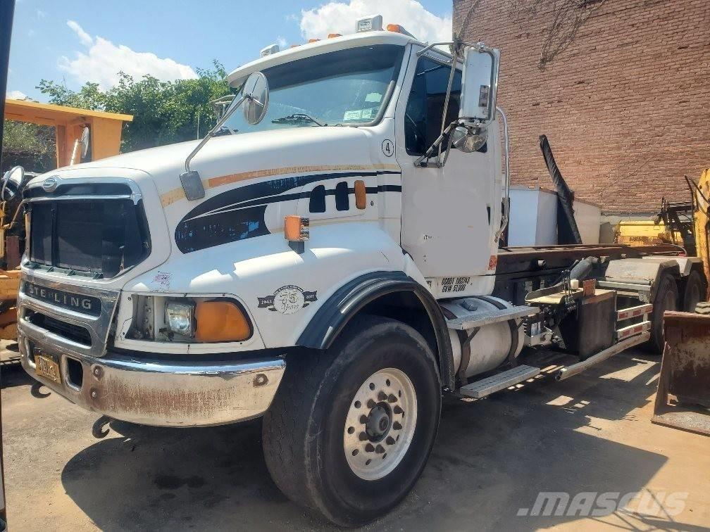 Sterling LT 9500 Lanový nosič kontajnerov