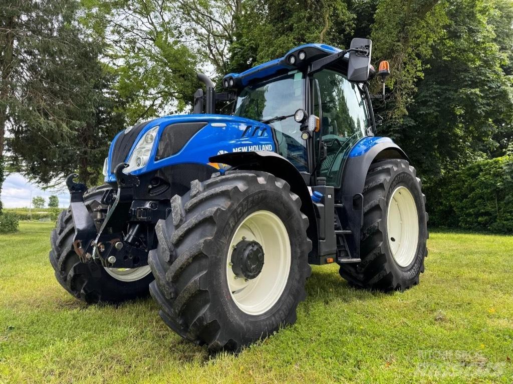New Holland T6.180 Traktory
