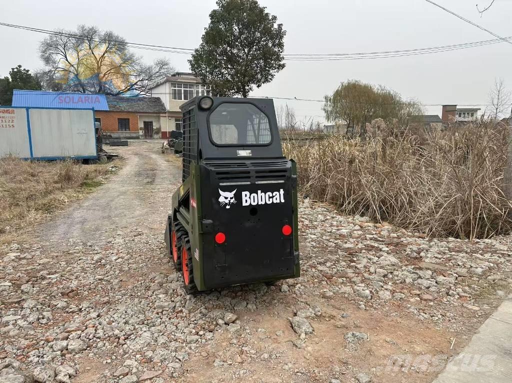 Bobcat S 70 Šmykom riadené nakladače