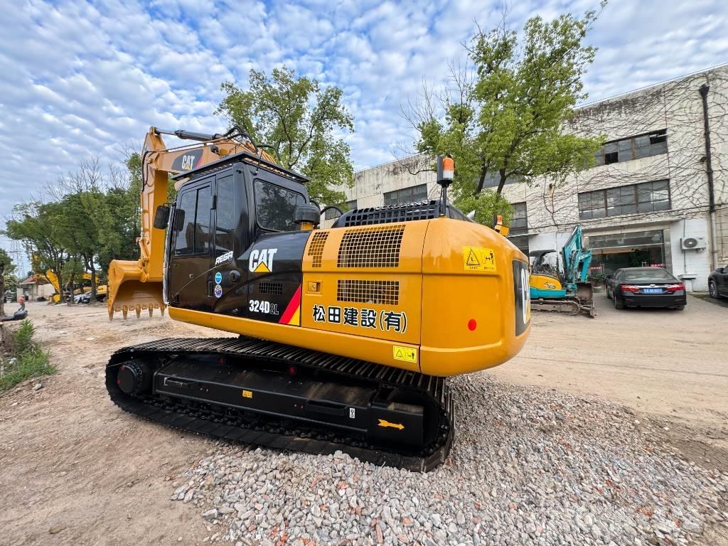 CAT 324 D L Pásové rýpadlá