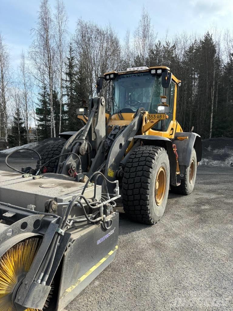 Volvo L 90 H Kolesové nakladače