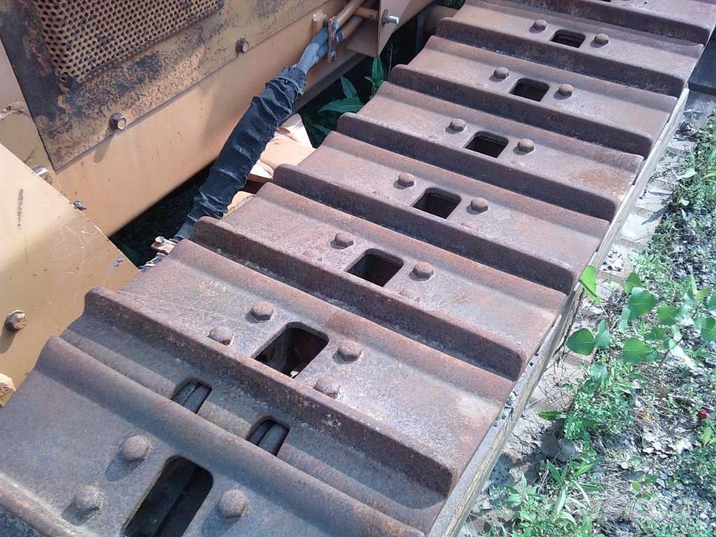 CASE 550 H WT Pásové dozéry