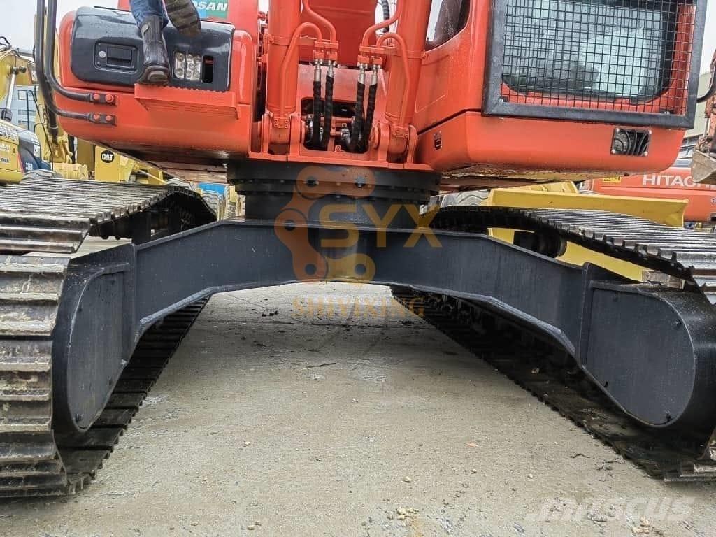 Doosan DX 225 LC Pásové rýpadlá