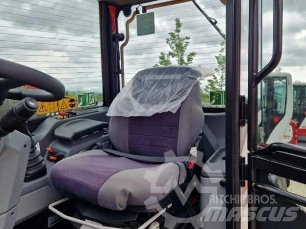 Liebherr T 36-7 Teleskopické manipulátory