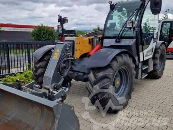 Liebherr T 36-7 Teleskopické manipulátory