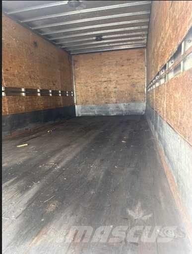 Hino 185 Skriňová nadstavba