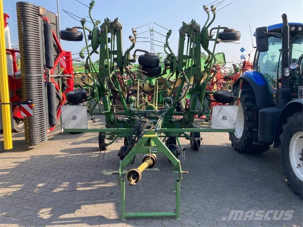 Krone KWT 8.80/8 Obracače a zhrabovače sena