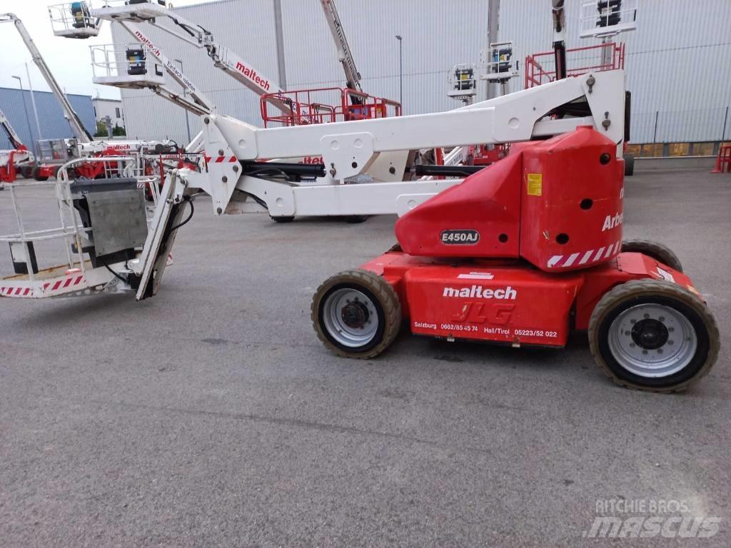 JLG E 450 AJ Kĺbové plošiny