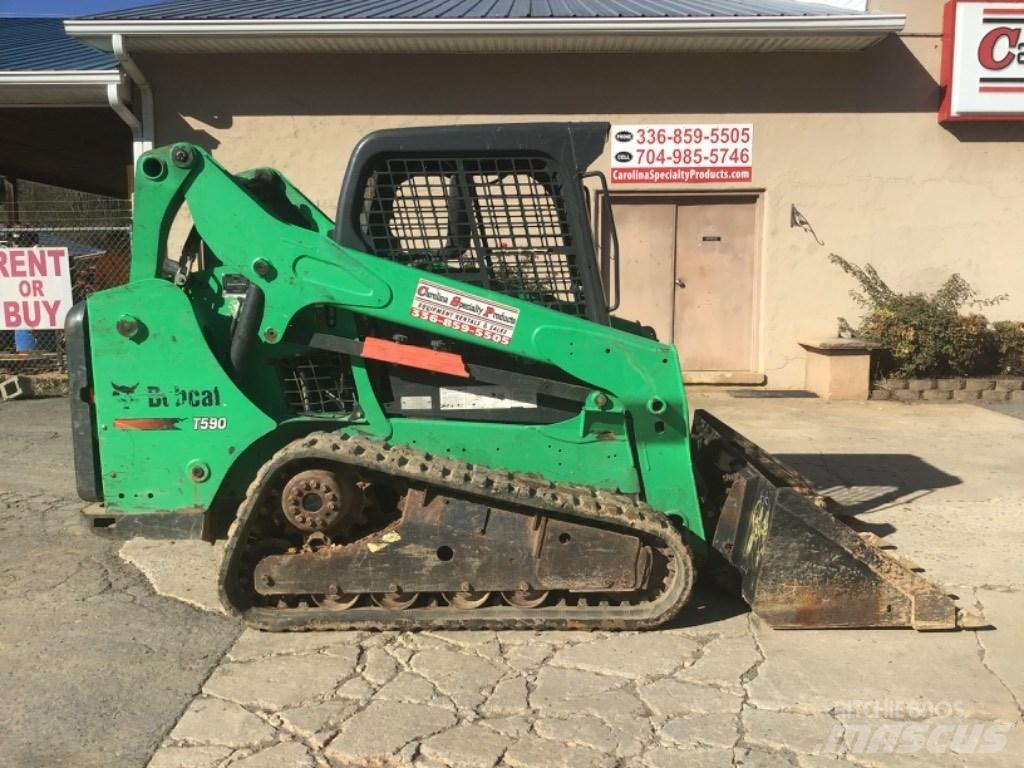 Bobcat T590 Šmykom riadené nakladače