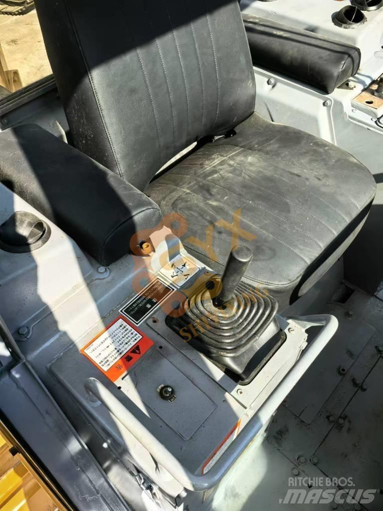 XCMG XP 303 Kombinované valce