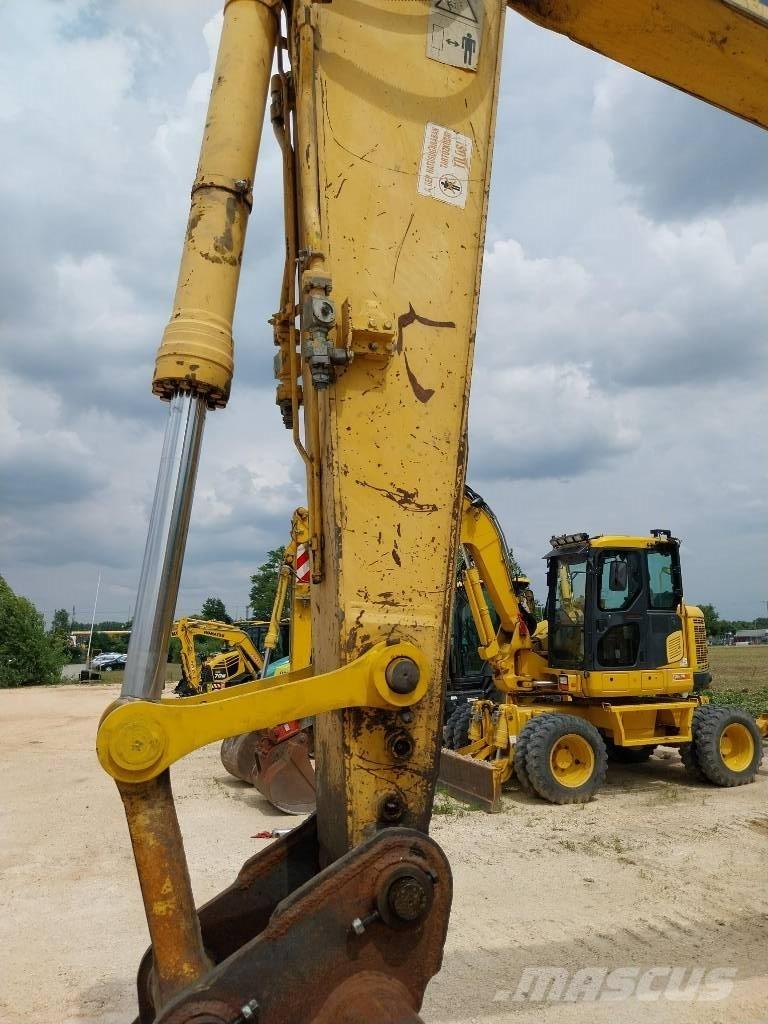 Komatsu PC 240 LC-8 Pásové rýpadlá