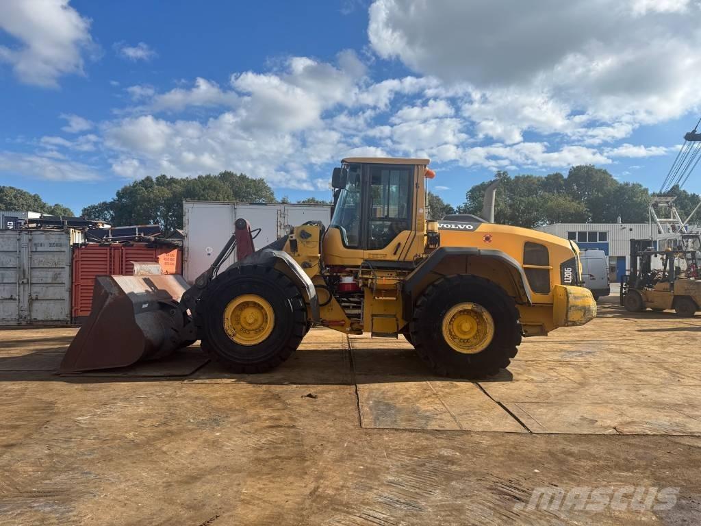 Volvo L 120 G Kolesové nakladače