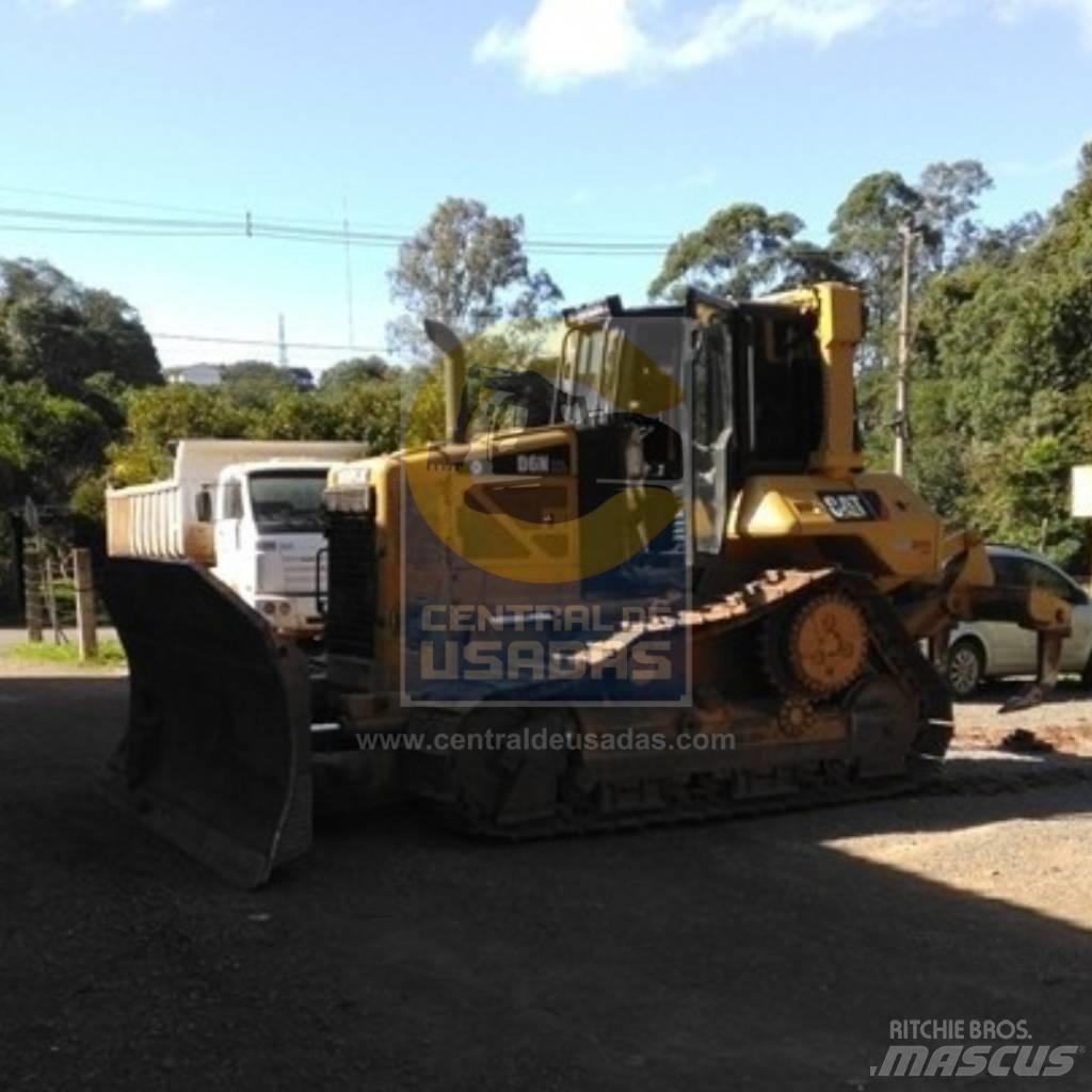 CAT D 6 N XL Pásové dozéry
