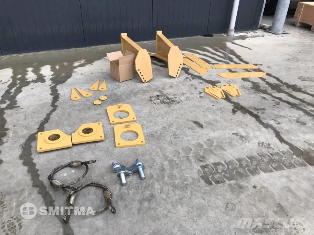 Volvo A25E Zadné dvere