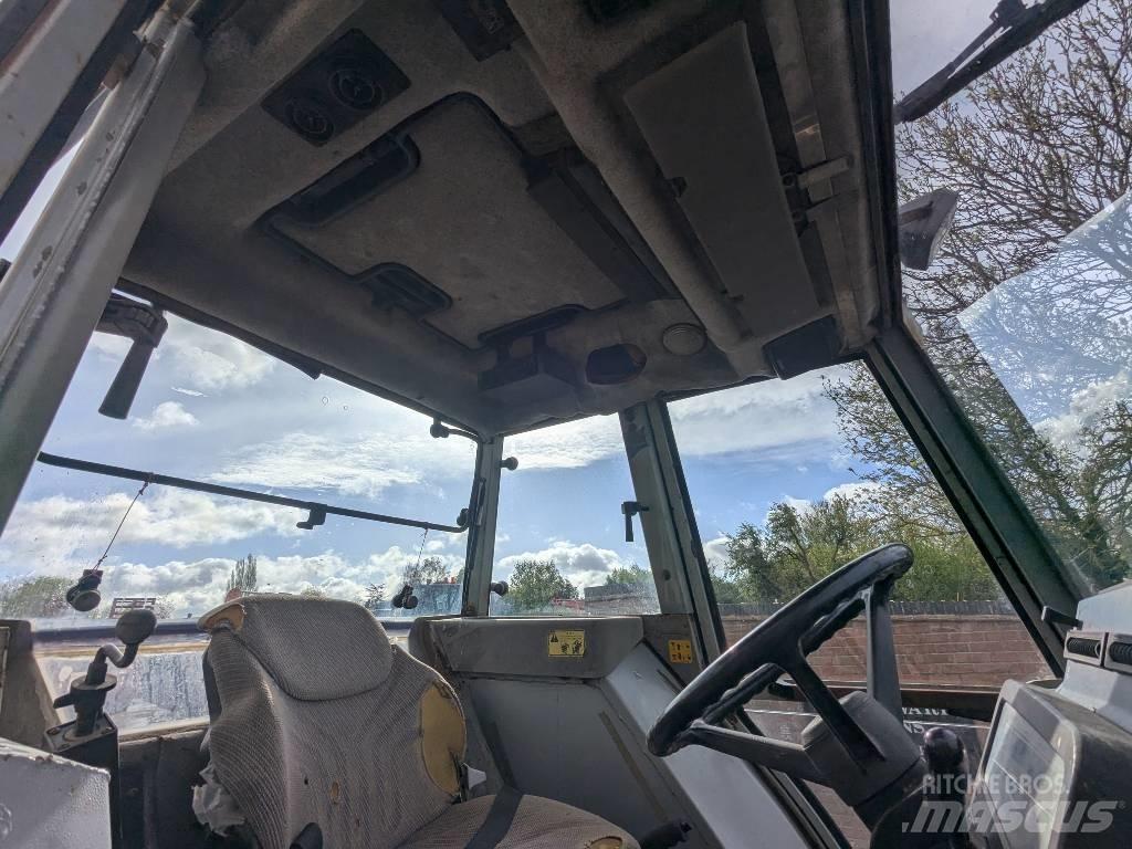 Massey Ferguson 399 Traktory