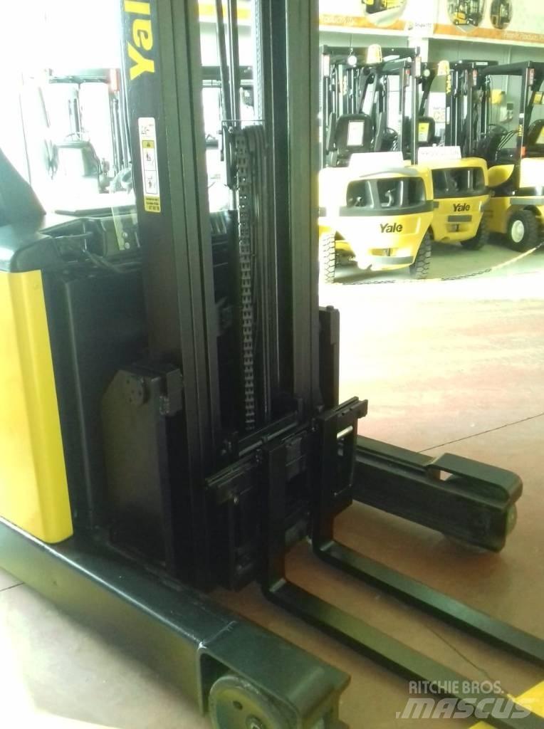 Yale MR14 Retraky