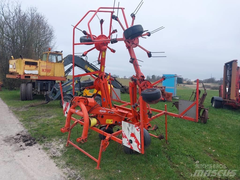 Kuhn GF 6401 M H Obracače a zhrabovače sena