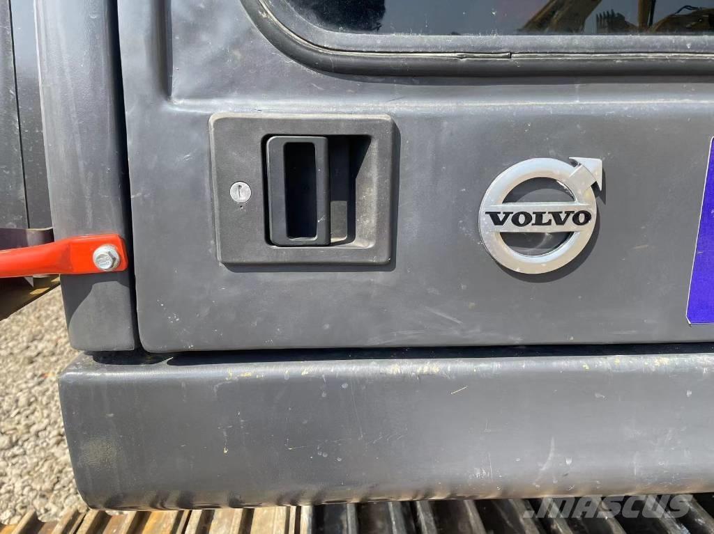 Volvo ec240 Pásové rýpadlá