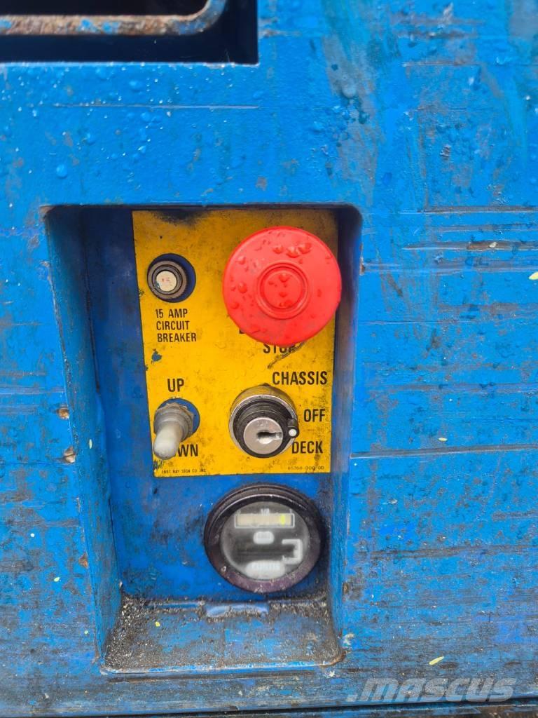 UpRight MX19 Nožnicové zdvíhacie plošiny