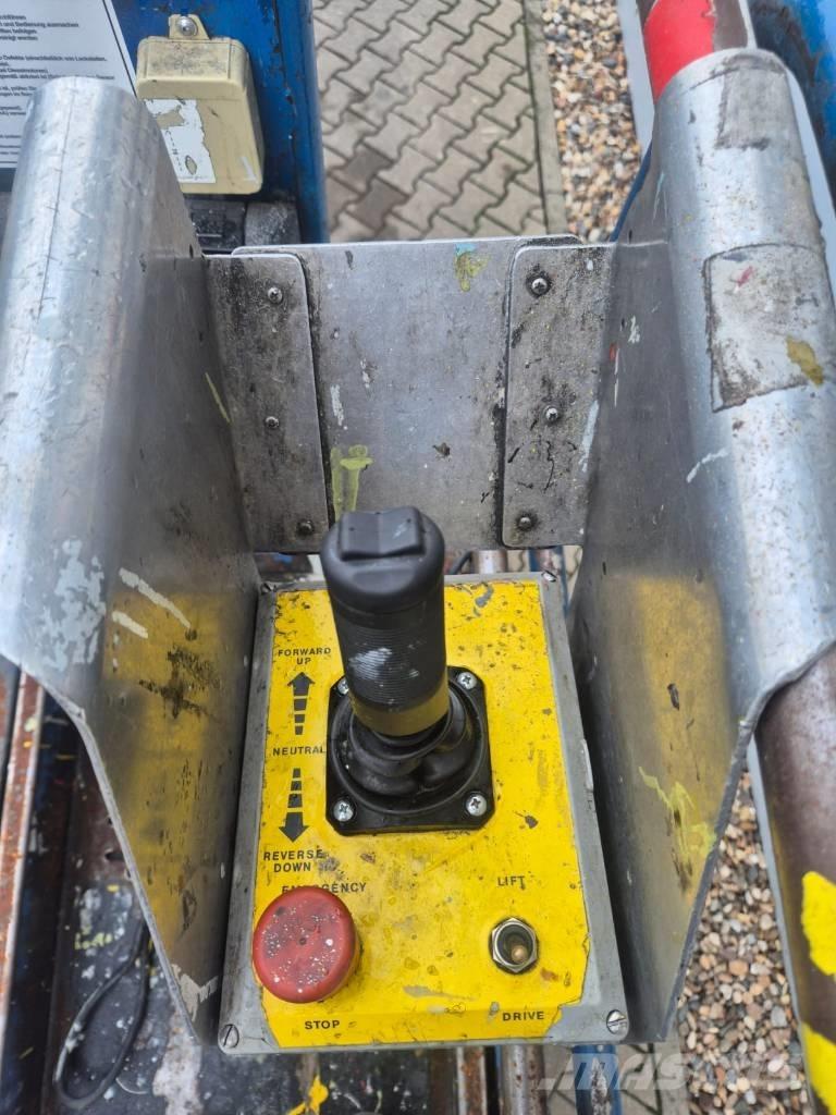 UpRight MX19 Nožnicové zdvíhacie plošiny