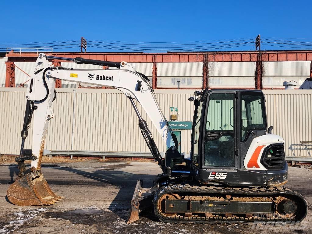 Bobcat E 85 Pásové rýpadlá