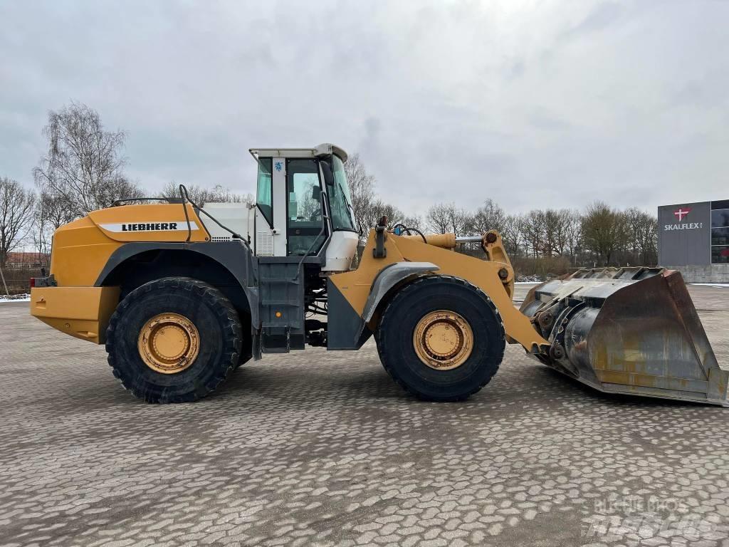 Liebherr 580 Kolesové nakladače