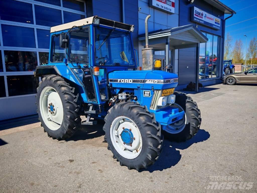 Ford 4110 MYYTY Traktory